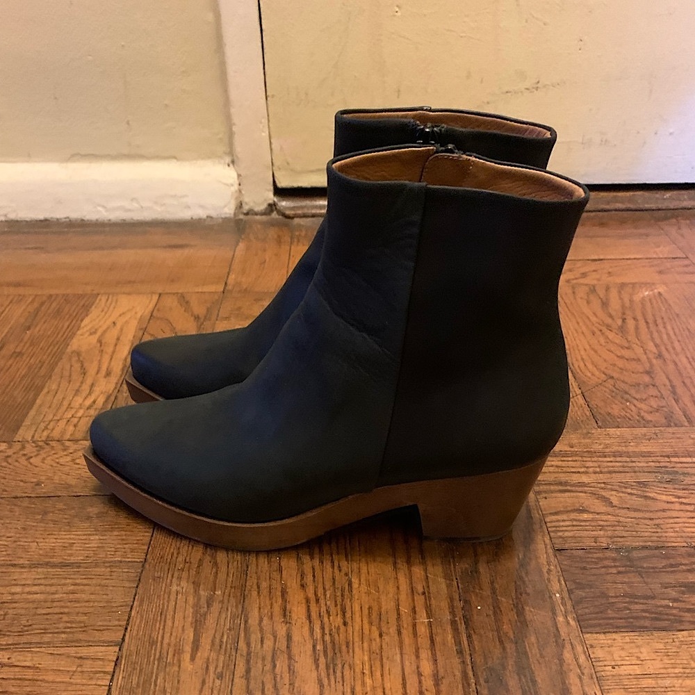 COCLICO kabuki clog boot size 40